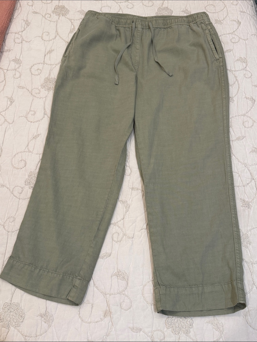 Devoted Wide Leg trousers / casual Pants in faded Green Size XL